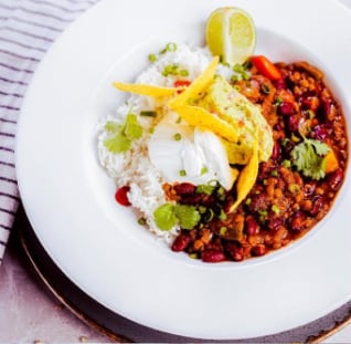 Chili con carne z ryżem